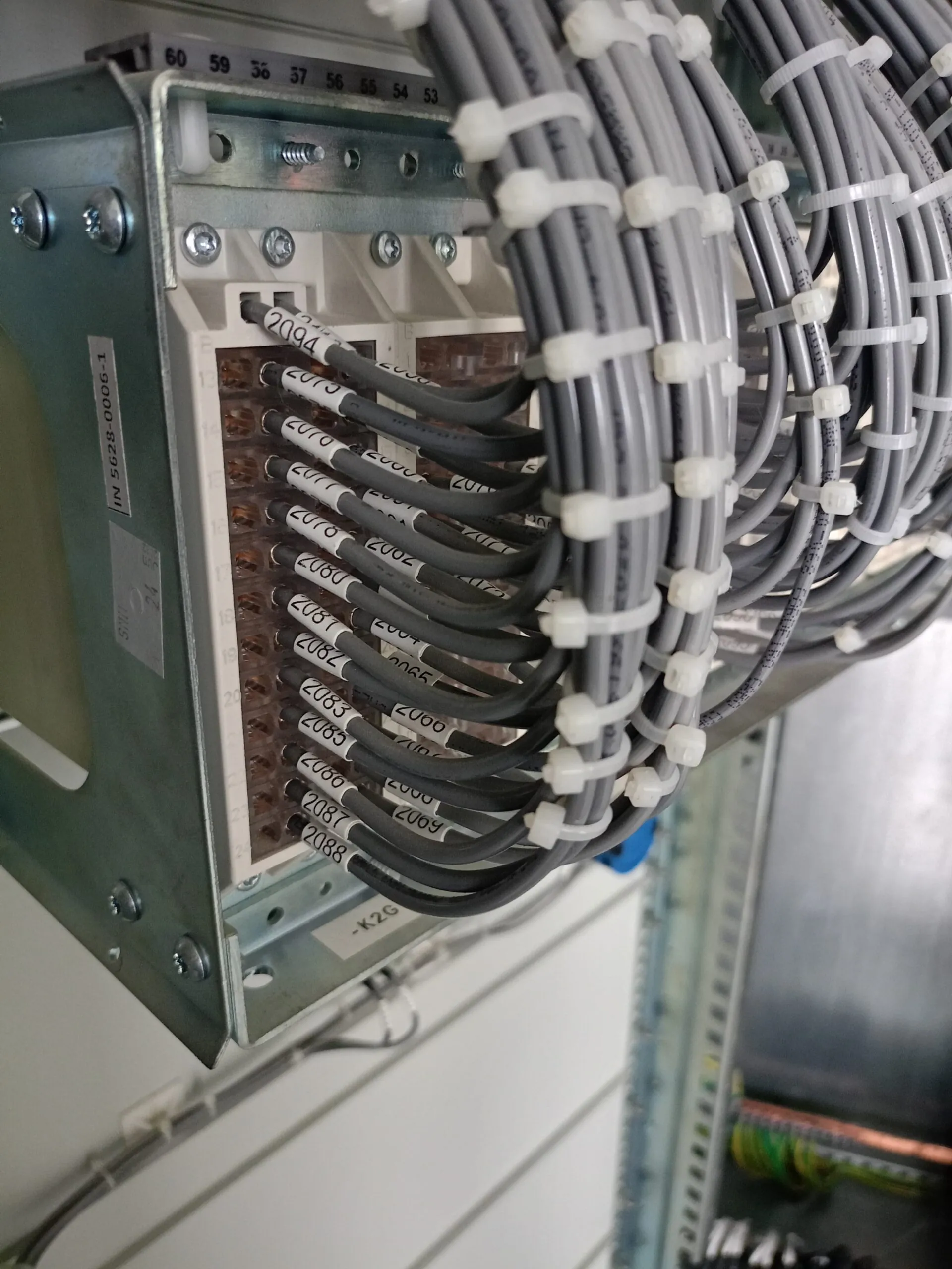 Diseño y Suministro de Tableros de Control y Protección para la Subestación de 115 kV Viloma — ELFEC
